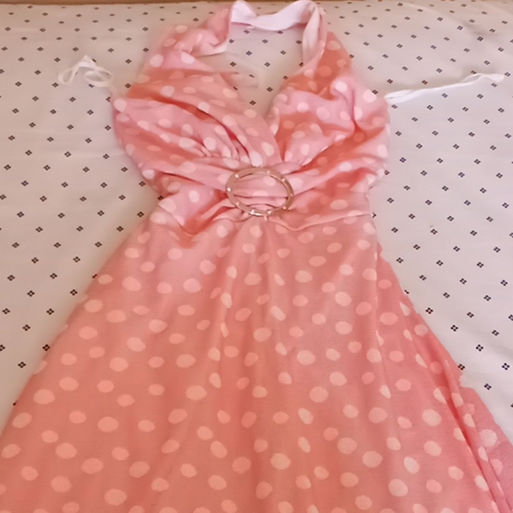 Dress - Picture 1 of 3